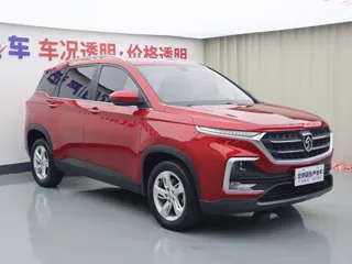 Baojun 530 2019 купить из Китая, цена 1 157 000 ₽ — Suifenhe Auto