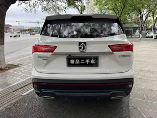 Baojun 530 2019 купить из Китая, цена 1 236 000 ₽ — Suifenhe Auto