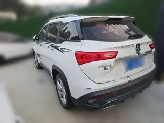 Baojun 530 2018 купить из Китая, цена 1 010 000 ₽ — Suifenhe Auto