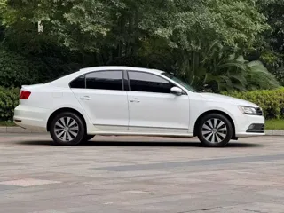 Volkswagen Sagitar 2018 купить из Китая, цена 1 367 000 ₽ — Suifenhe Auto