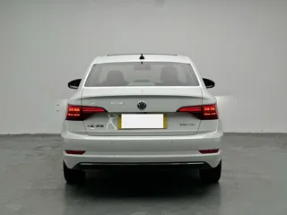 Volkswagen Sagitar 2021 купить из Китая, цена 1 626 000 ₽ — Suifenhe Auto