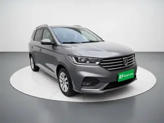 Baojun 360 2019 купить из Китая, цена 1 048 000 ₽ — Suifenhe Auto
