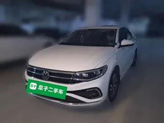 Volkswagen Bora 2023 купить из Китая, цена 1 301 000 ₽ — Suifenhe Auto