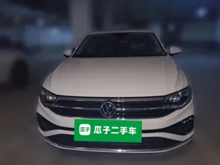 Volkswagen Bora 2023 купить из Китая, цена 1 301 000 ₽ — Suifenhe Auto