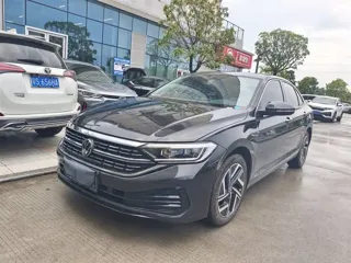 Volkswagen Sagitar 2025 купить из Китая, цена 3 037 000 ₽ — Suifenhe Auto