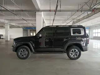 Beijing Off-Road BJ40 2024 купить из Китая, цена 3 523 000 ₽ — Suifenhe Auto