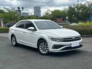 Volkswagen Bora 2024 купить из Китая, цена 1 497 000 ₽ — Suifenhe Auto