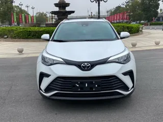 Toyota IZOA 2025 купить из Китая, цена 3 070 000 ₽ — Suifenhe Auto