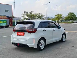 Honda Fit 2021 купить из Китая, цена 1 279 000 ₽ — Suifenhe Auto