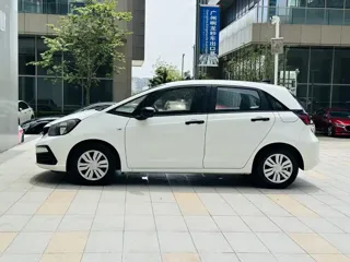 Honda Fit 2020 купить из Китая, цена 1 332 000 ₽ — Suifenhe Auto