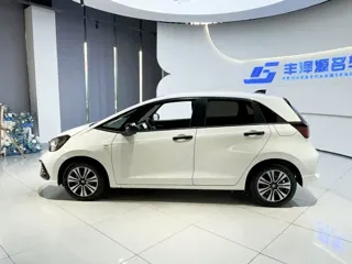 Honda Fit 2022 купить из Китая, цена 1 177 000 ₽ — Suifenhe Auto