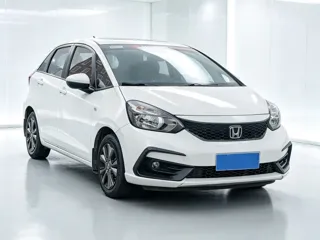 Honda Fit 2023 купить из Китая, цена 1 086 000 ₽ — Suifenhe Auto