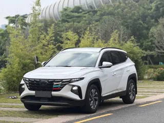 Hyundai Tucson 2024 купить из Китая, цена 3 055 000 ₽ — Suifenhe Auto