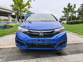 Honda Fit 2018 купить из Китая, цена 1 224 000 ₽ — Suifenhe Auto