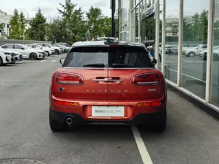 MINI CLUBMAN 2021 купить из Китая, цена 2 490 000 ₽ — Suifenhe Auto