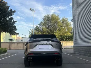 Geely Boyue 2025 купить из Китая, цена 2 845 000 ₽ — Suifenhe Auto
