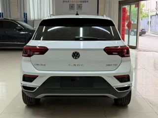 Volkswagen T-ROC 2023 купить из Китая, цена 2 099 000 ₽ — Suifenhe Auto