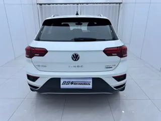 Volkswagen T-ROC 2021 купить из Китая, цена 2 720 000 ₽ — Suifenhe Auto