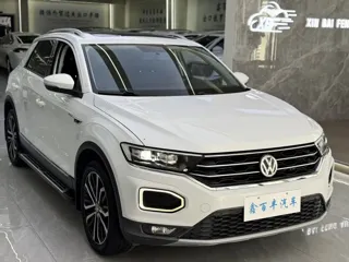 Volkswagen T-ROC 2019 купить из Китая, цена 1 507 000 ₽ — Suifenhe Auto