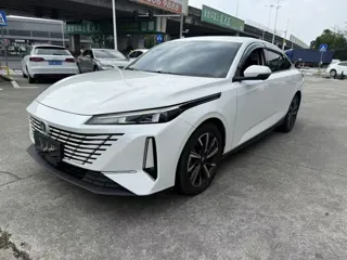 Changan Eado 2024 купить из Китая, цена 2 211 000 ₽ — Suifenhe Auto