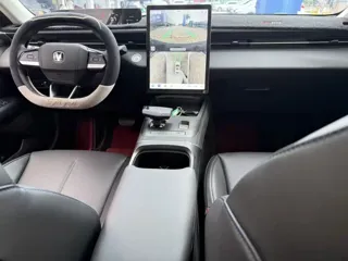 Changan Eado 2024 купить из Китая, цена 2 211 000 ₽ — Suifenhe Auto
