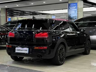 MINI CLUBMAN 2024 купить из Китая, цена 6 123 000 ₽ — Suifenhe Auto