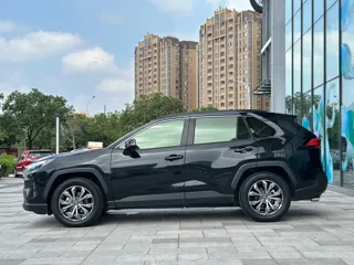 Toyota RAV4 2024 купить из Китая, цена 3 808 000 ₽ — Suifenhe Auto