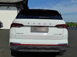 Skoda Kamiq 2023 купить из Китая, цена 1 931 000 ₽ — Suifenhe Auto