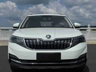 Skoda Kamiq 2023 купить из Китая, цена 1 826 000 ₽ — Suifenhe Auto