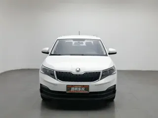 Skoda Kamiq 2023 купить из Китая, цена 1 060 000 ₽ — Suifenhe Auto