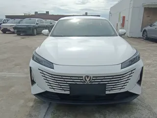 Changan Eado 2024 купить из Китая, цена 2 384 000 ₽ — Suifenhe Auto