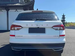 Skoda Kamiq 2022 купить из Китая, цена 1 748 000 ₽ — Suifenhe Auto