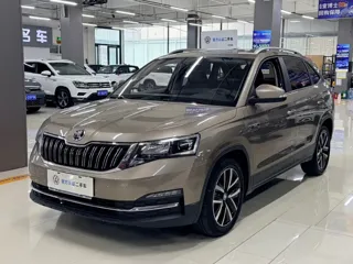 Skoda Kamiq 2023 купить из Китая, цена 1 749 000 ₽ — Suifenhe Auto
