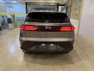 XPeng G3 2020 купить из Китая, цена 3 047 000 ₽ — Suifenhe Auto