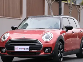 MINI CLUBMAN 2022 купить из Китая, цена 2 734 000 ₽ — Suifenhe Auto