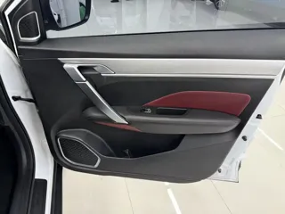 Geely Binyue 2022 купить из Китая, цена 1 452 000 ₽ — Suifenhe Auto