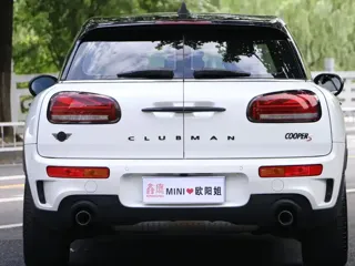 MINI CLUBMAN 2024 купить из Китая, цена 5 930 000 ₽ — Suifenhe Auto