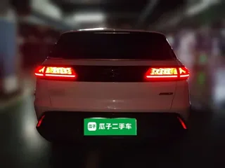 XPeng G3 2019 купить из Китая, цена 2 878 000 ₽ — Suifenhe Auto