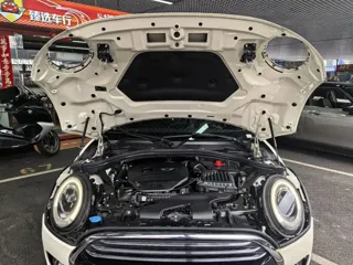 MINI CLUBMAN 2018 купить из Китая, цена 2 097 000 ₽ — Suifenhe Auto