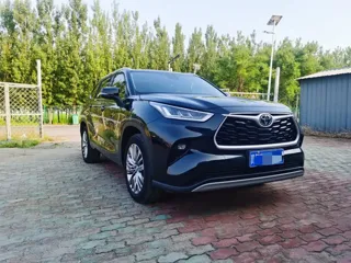 Toyota Highlander 2024 купить из Китая, цена 4 823 000 ₽ — Suifenhe Auto