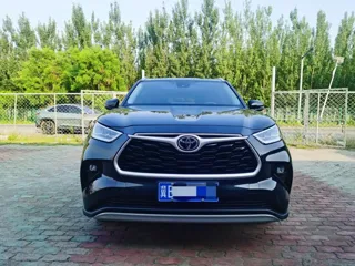 Toyota Highlander 2024 купить из Китая, цена 4 823 000 ₽ — Suifenhe Auto