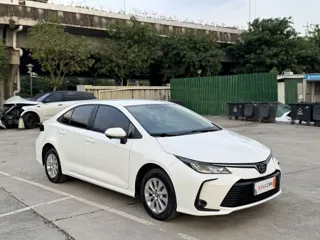 Toyota Corolla 2019 купить из Китая, цена 1 301 000 ₽ — Suifenhe Auto