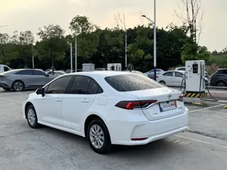 Toyota Corolla 2019 купить из Китая, цена 1 301 000 ₽ — Suifenhe Auto
