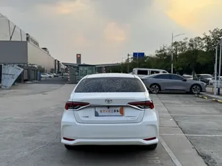 Toyota Corolla 2019 купить из Китая, цена 1 301 000 ₽ — Suifenhe Auto