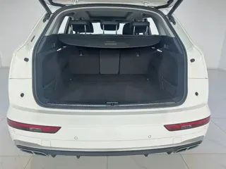 Audi Q5 2024 купить из Китая, цена 4 996 000 ₽ — Suifenhe Auto