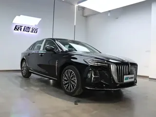 Hongqi H5 2026 купить из Китая, цена 3 880 000 ₽ — Suifenhe Auto