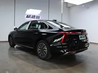 Hongqi H5 2026 купить из Китая, цена 3 880 000 ₽ — Suifenhe Auto