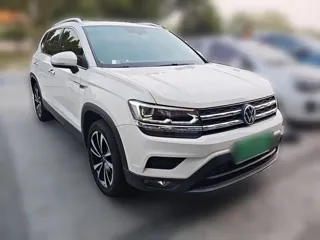 Volkswagen Tharu 2022 купить из Китая, цена 1 574 000 ₽ — Suifenhe Auto