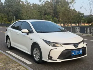 Toyota Corolla 2023 купить из Китая, цена 1 628 000 ₽ — Suifenhe Auto