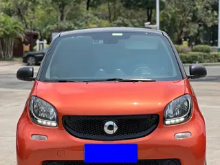 smart fortwo 2019 купить из Китая, цена 1 362 000 ₽ — Suifenhe Auto